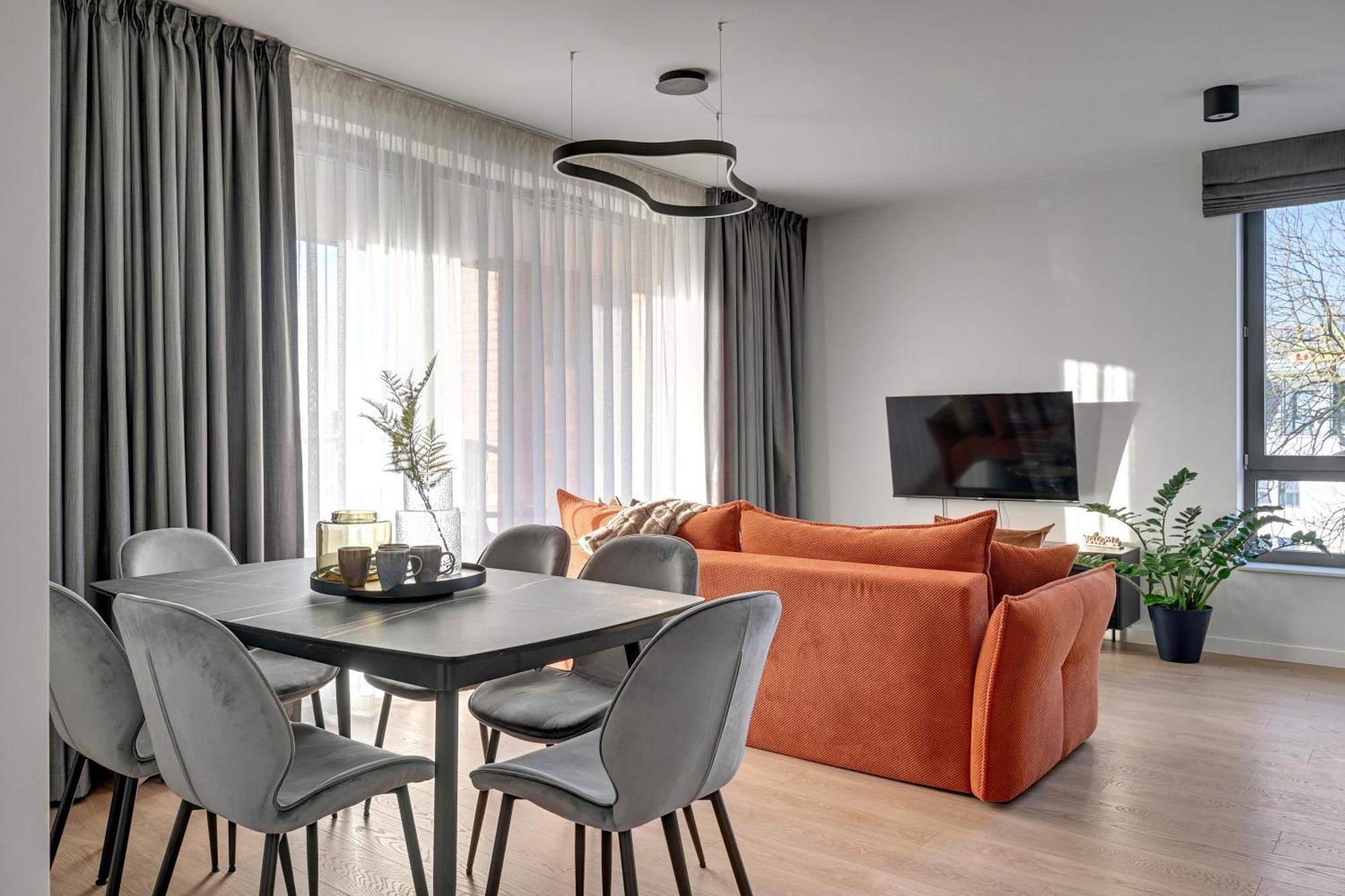 Scala 60k Center With Parking By Lion Apartament