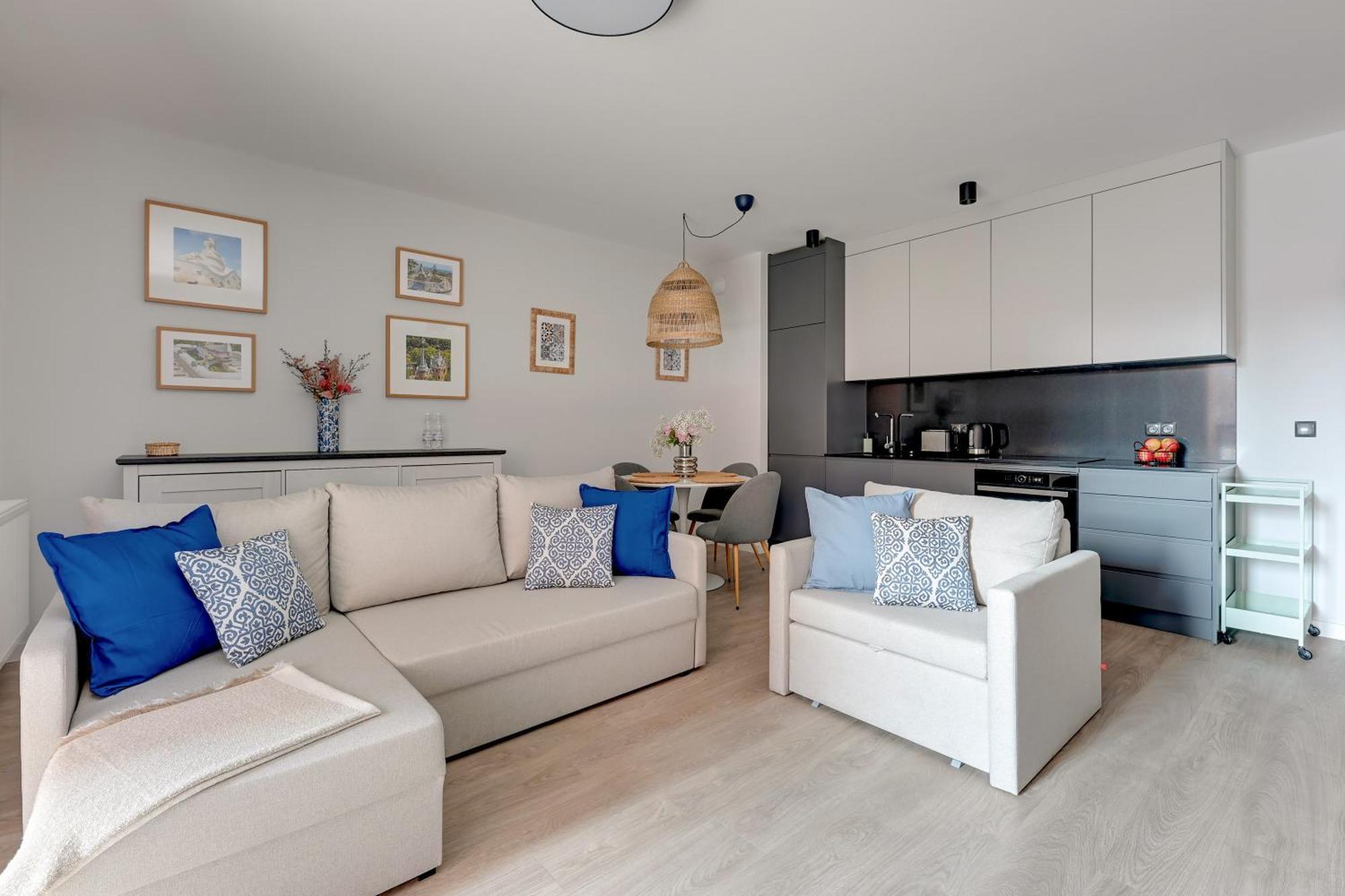 Scala 60k Center With Parking By Lion Apartament