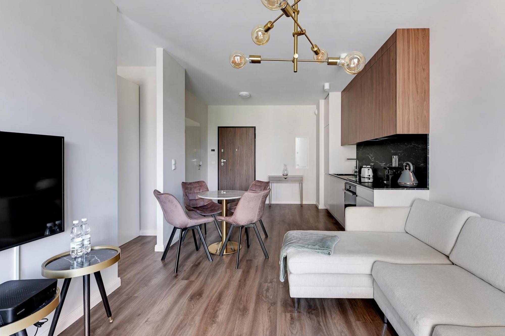 Scala 60k Center With Parking By Lion Apartament Gdańsk