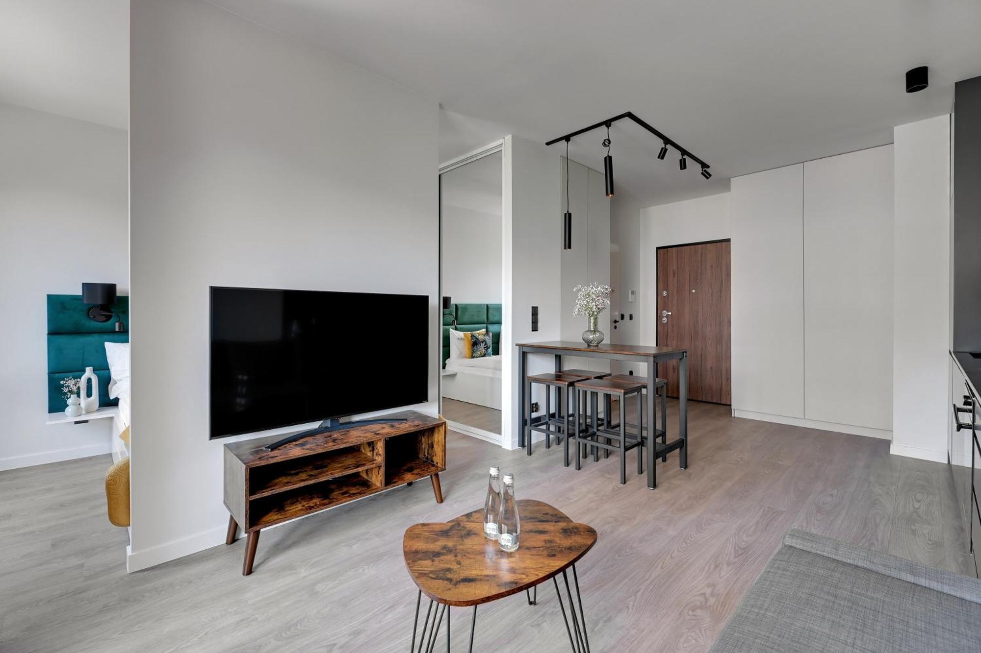 Scala 60k Center With Parking By Lion Apartament
