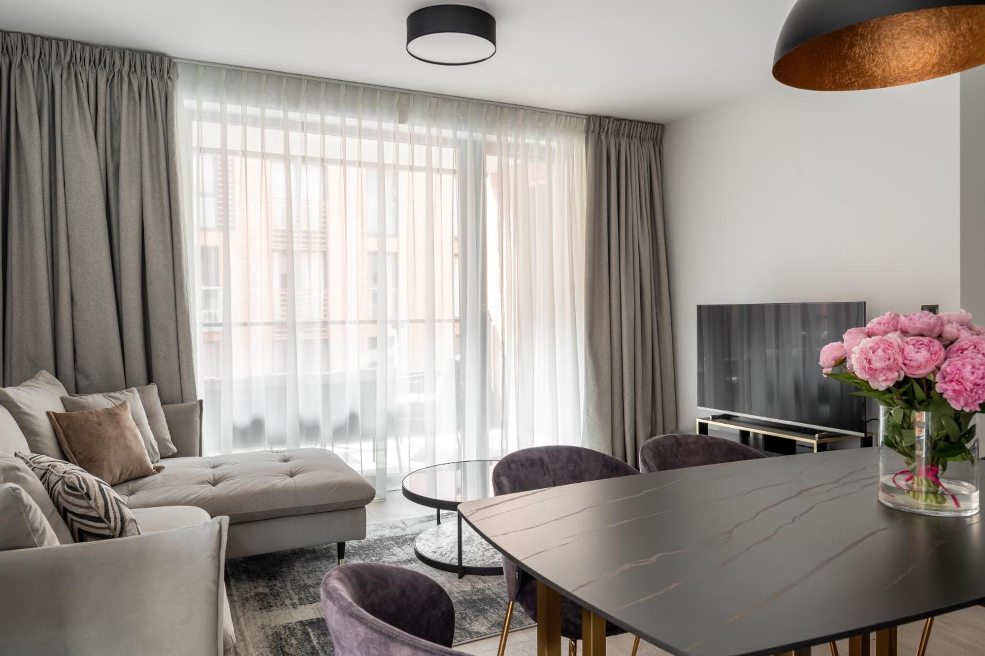 Scala 60k Center With Parking By Lion * Gdańsk